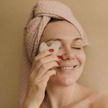 Gua Sha Taşı Nedir? Gua Sha Taşı Nasıl Kullanılır?